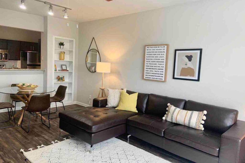 Newly Furnished 1Br Apartment W/ Hermann Park View Houston Eksteriør bilde