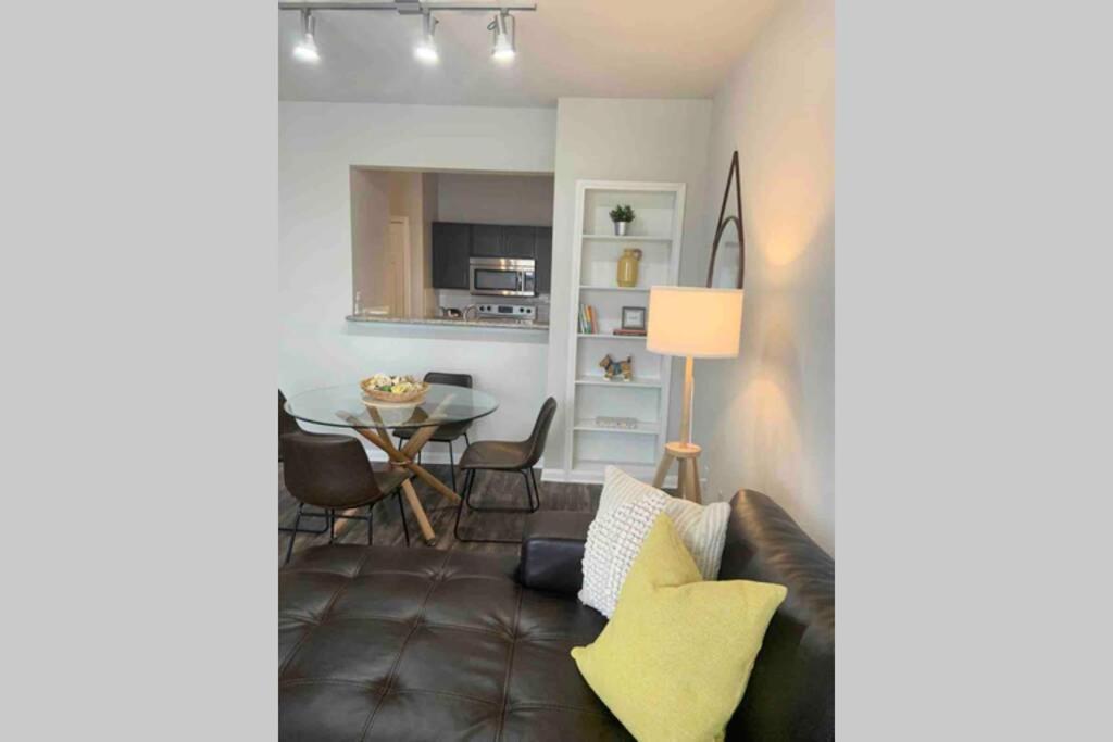 Newly Furnished 1Br Apartment W/ Hermann Park View Houston Eksteriør bilde
