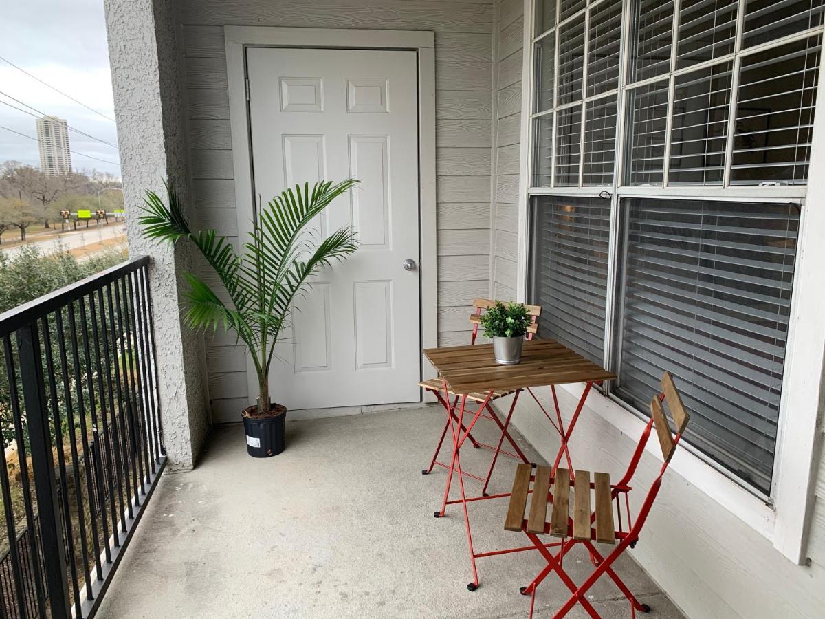 Newly Furnished 1Br Apartment W/ Hermann Park View Houston Eksteriør bilde